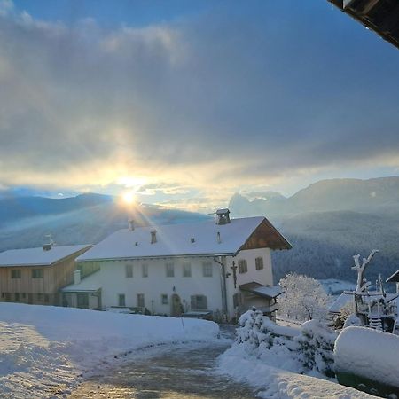 Schweiggerhof -Agriturismo- Farm Holidays Villandro Kültér fotó