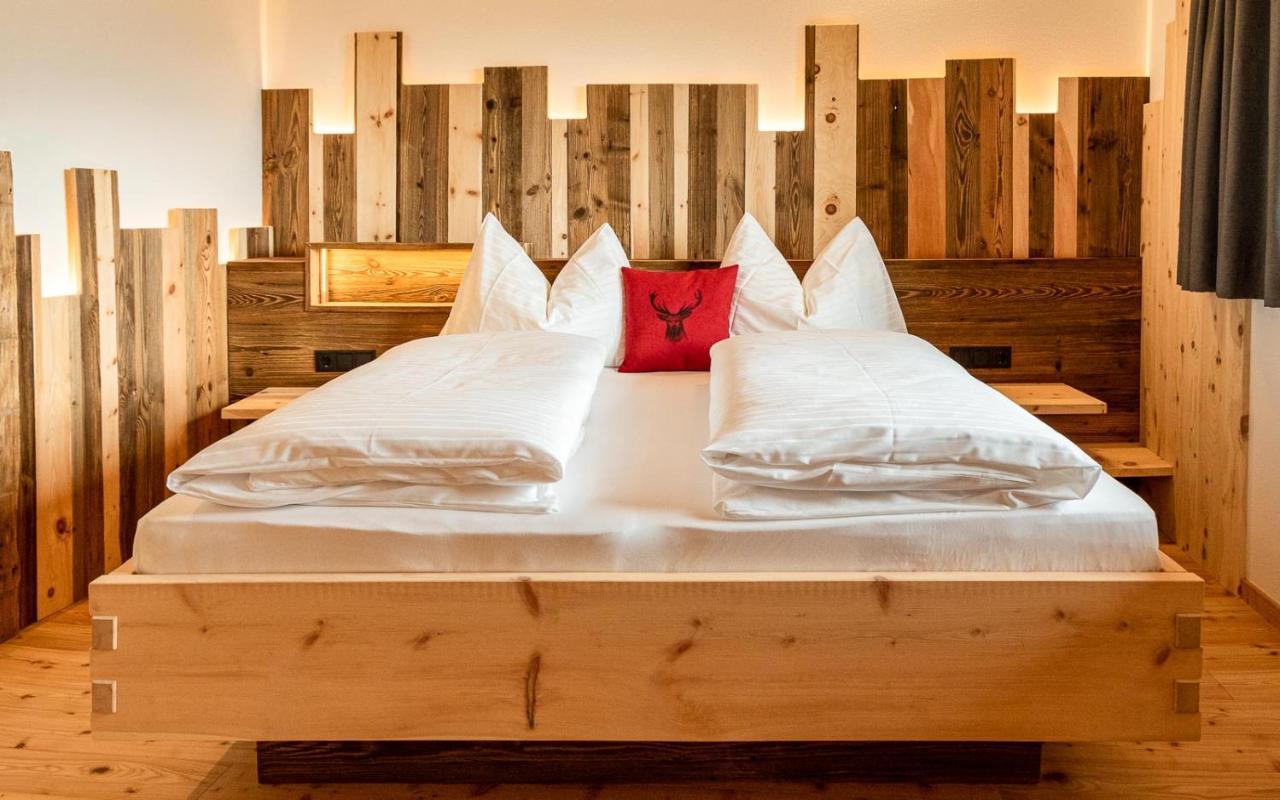 Schweiggerhof -Agriturismo- Farm Holidays Villandro Kültér fotó