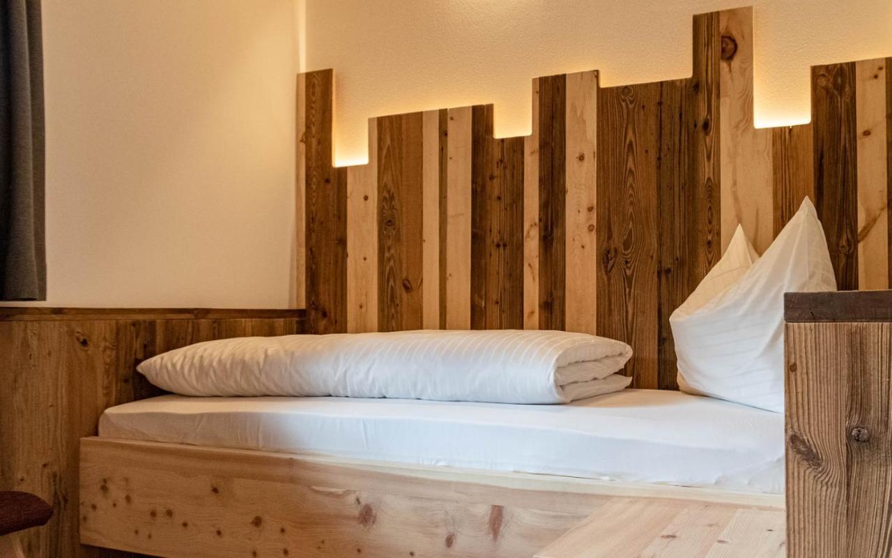 Schweiggerhof -Agriturismo- Farm Holidays Villandro Kültér fotó